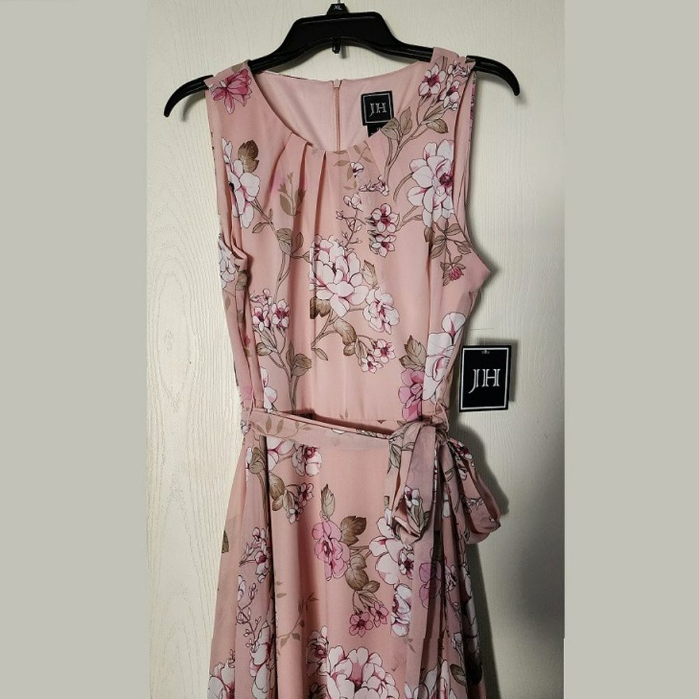 JH Peach Floral Dress, Size 12 NWT